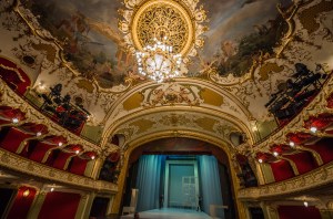 tur în iași travel with matei ghid turism