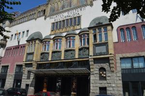 palatul culturii din târgu mureș travel with matei ghid turism
