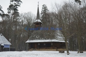 Biserică din lemn 2