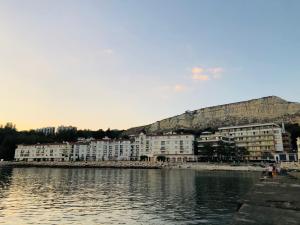 Vacanță la mare în Balcic o surpriză mai mult decât plăcută