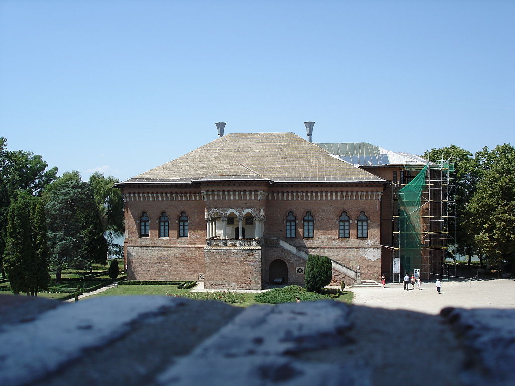 Cum să recunoști arhitectura unei clădiri în 5 pași