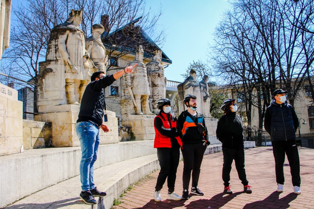 Cum să recunoști arhitectura unei clădiri în 5 pași