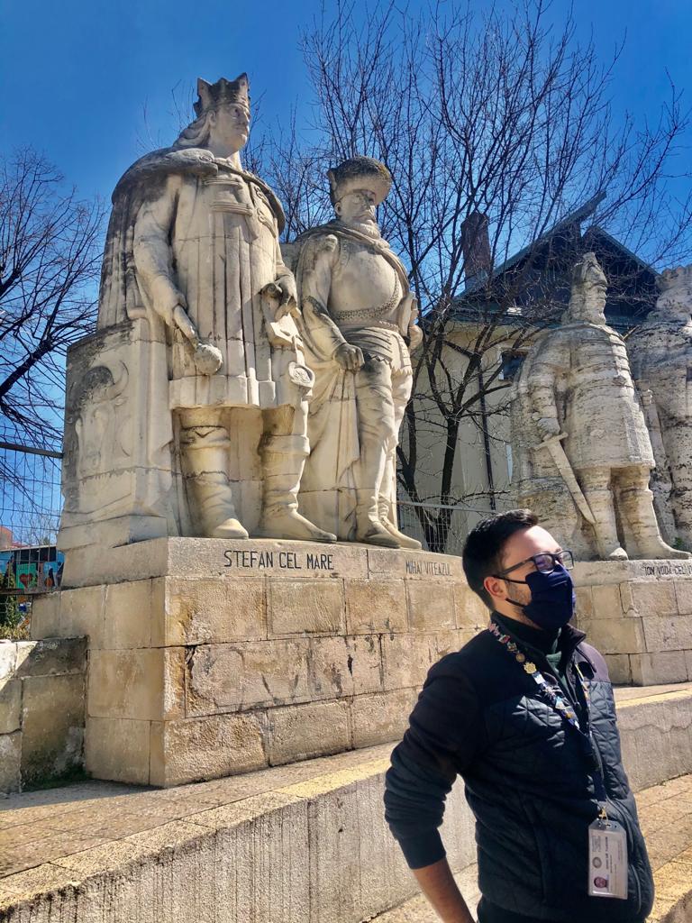 Cum să recunoști arhitectura unei clădiri în 5 pași